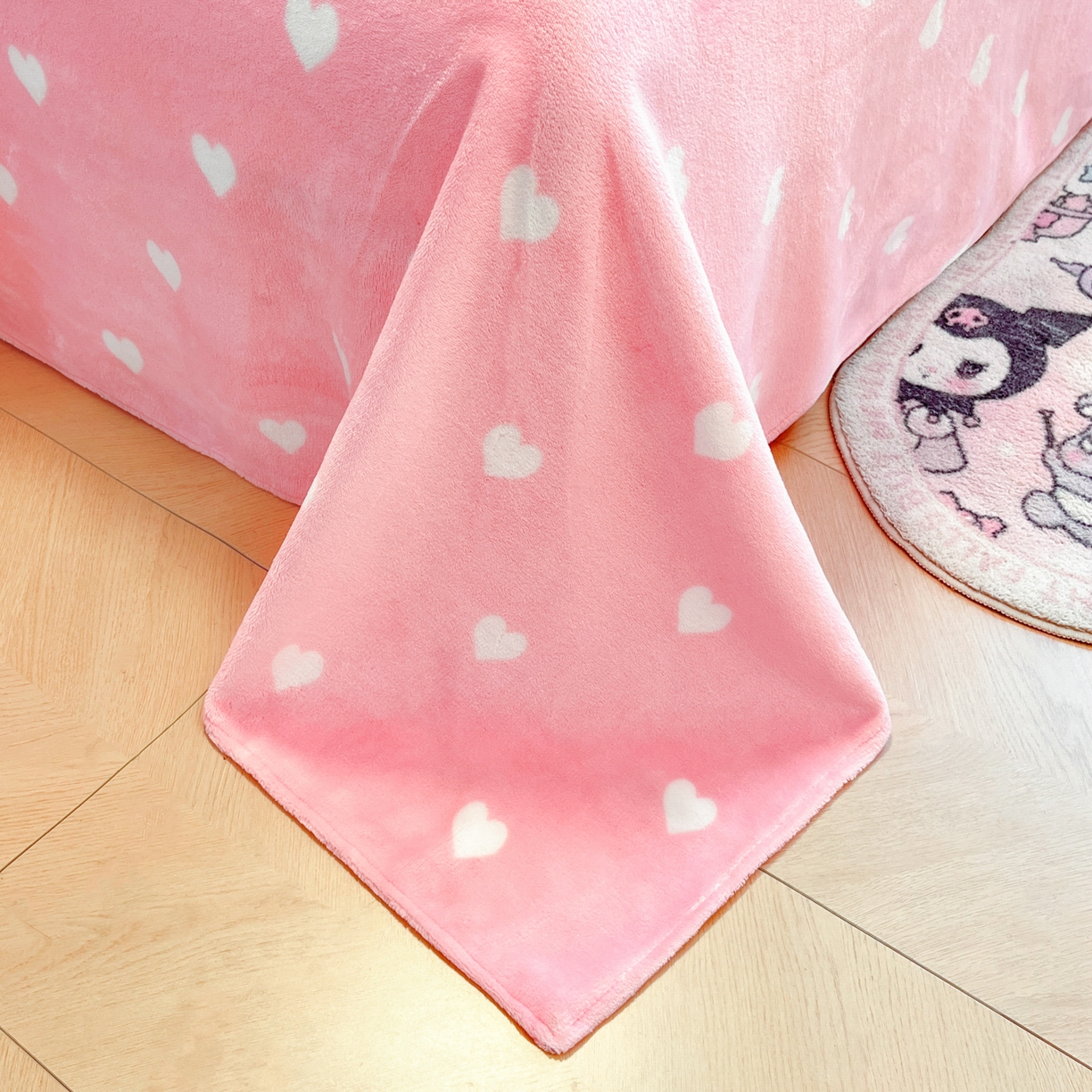 91家纺网 家纺一手货源 找家纺 暮思家居 2025新款三丽鸥正版授权高克重200克加厚保暖卡通牛奶绒四件套 牛奶绒-可可美乐蒂