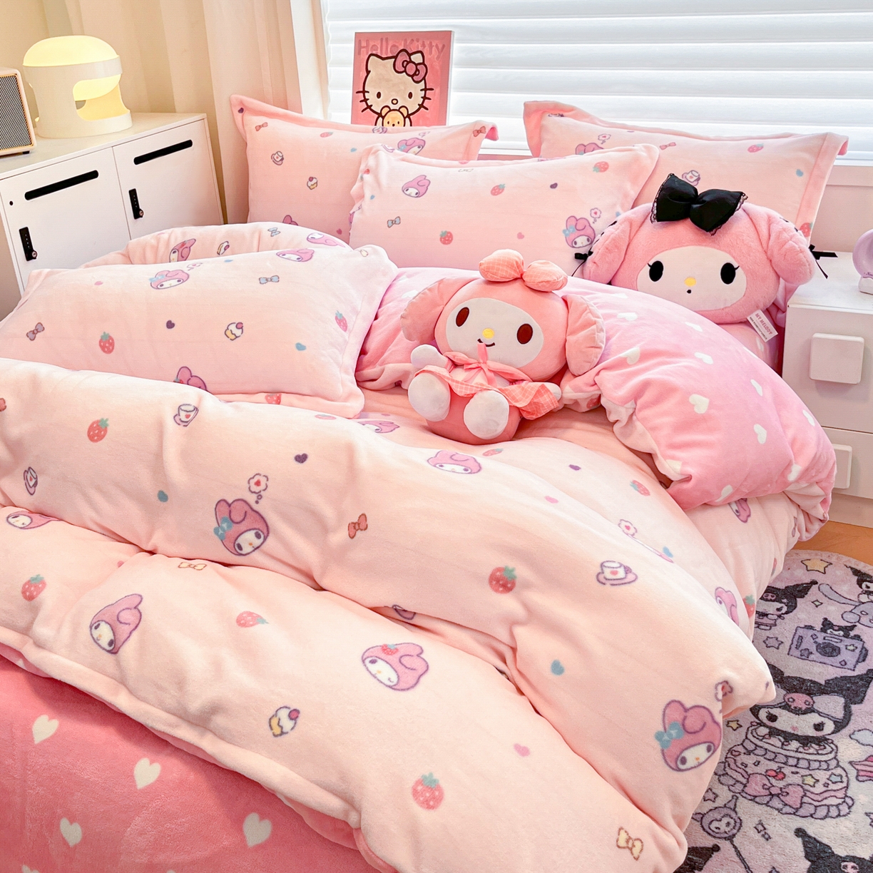 91家纺网 家纺一手货源 找家纺 暮思家居 2025新款三丽鸥正版授权高克重200克加厚保暖卡通牛奶绒四件套 牛奶绒-可可美乐蒂