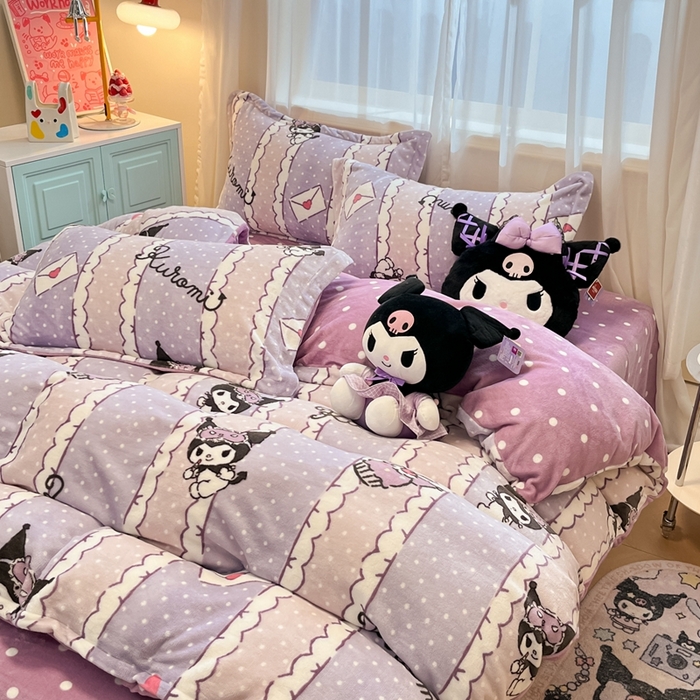 91家纺网 家纺一手货源 找家纺 暮思家居 2025新款三丽鸥正版授权高克重200克加厚保暖卡通牛奶绒四件套 牛奶绒-情书库洛米