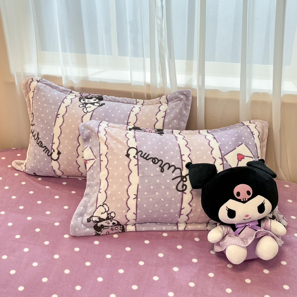 91家纺网 家纺一手货源 找家纺 暮思家居 2025新款三丽鸥正版授权高克重200克加厚保暖卡通牛奶绒四件套 牛奶绒-情书库洛米