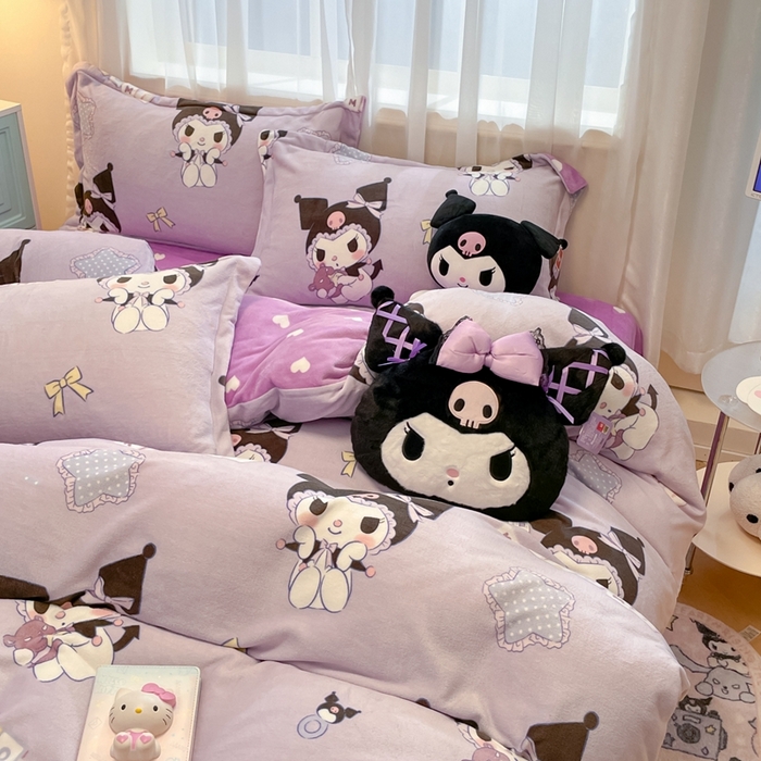 91家纺网 家纺一手货源 找家纺 暮思家居 2025新款三丽鸥正版授权高克重200克加厚保暖卡通牛奶绒四件套 牛奶绒-甜美库洛米