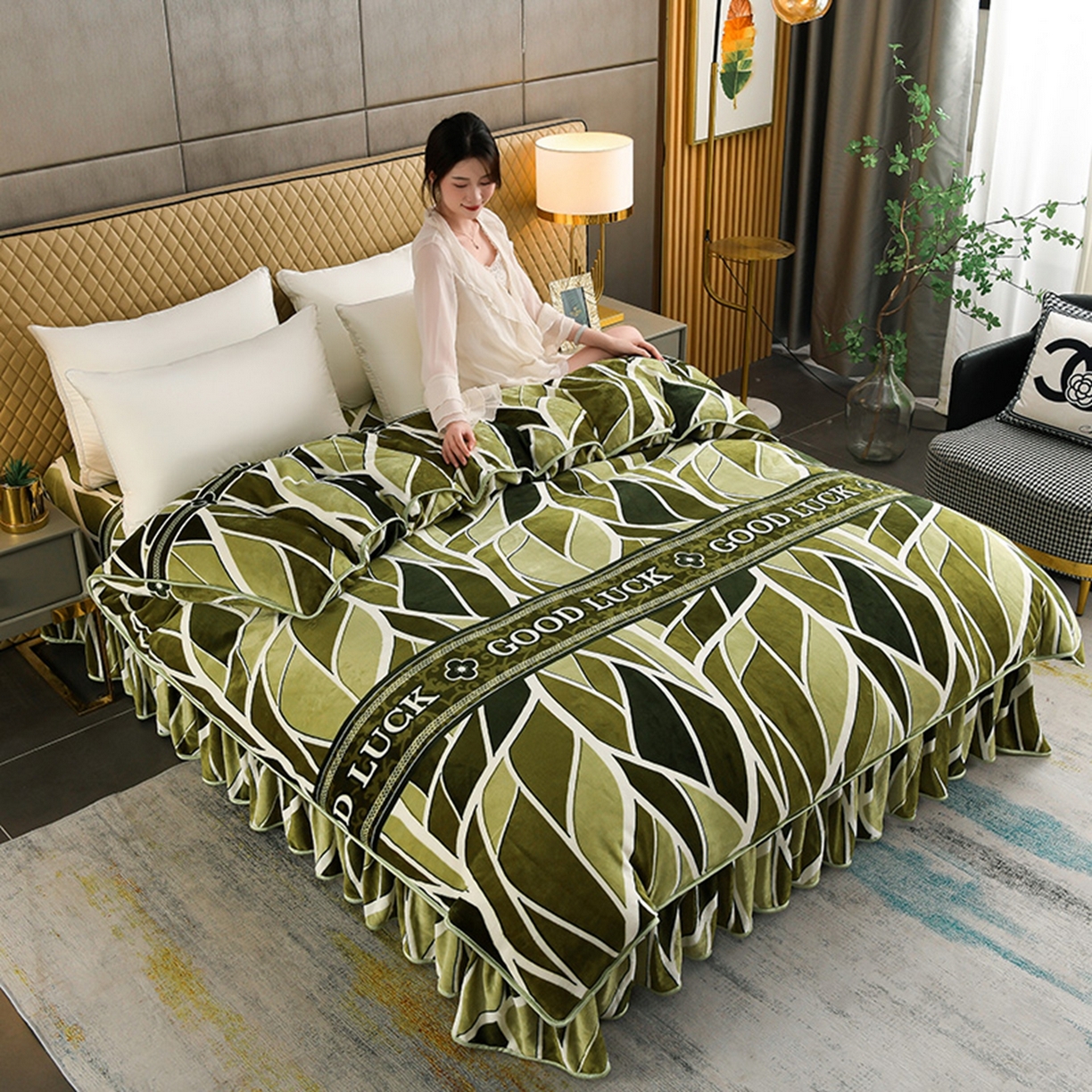 91家纺网 家纺一手货源 找家纺 梦宴 2025新款冬季牛奶绒加厚保暖床裙款法兰绒珊瑚绒四件套床上用品 素色主义