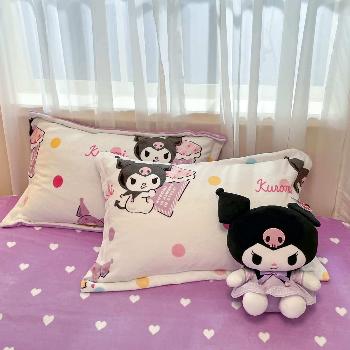 91家纺网 家纺一手货源 找家纺 暮思家居 2025新款三丽鸥正版授权高克重200克加厚保暖卡通牛奶绒四件套 牛奶绒-甜甜圈库洛米