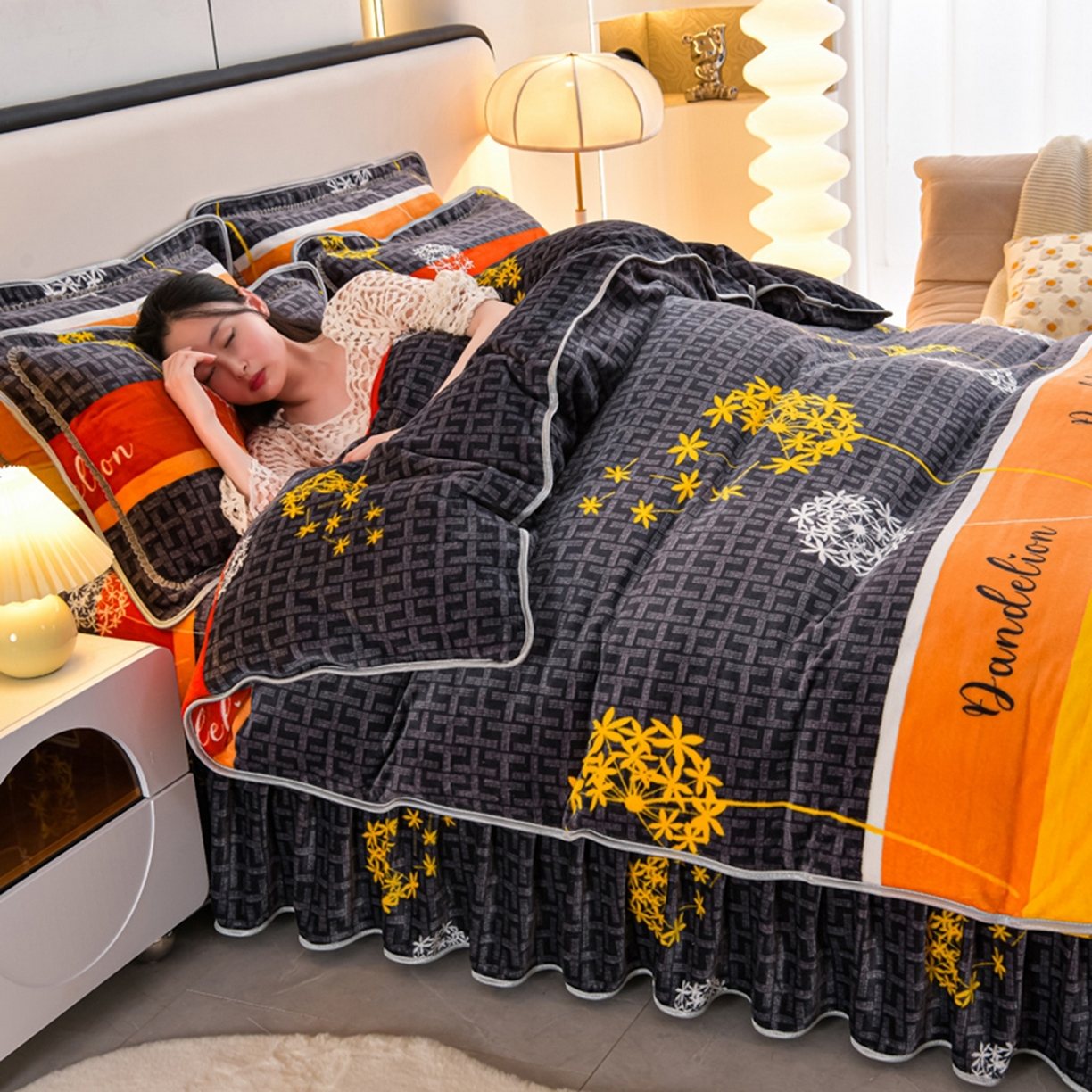 91家纺网 家纺一手货源 找家纺 梦宴 2025新款冬季牛奶绒加厚保暖床裙款法兰绒珊瑚绒四件套床上用品 心相随