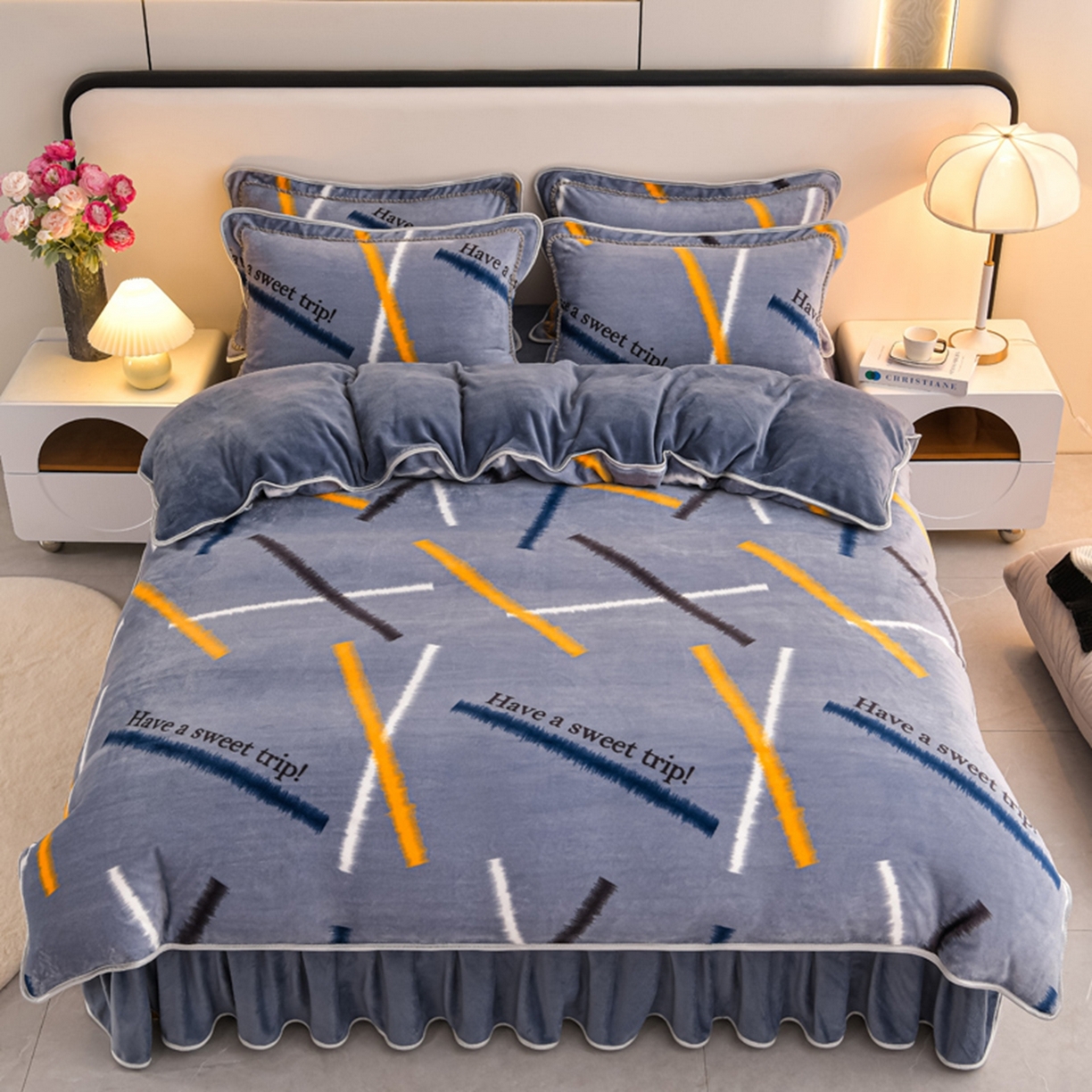 91家纺网 家纺一手货源 找家纺 梦宴 2025新款冬季牛奶绒加厚保暖床裙款法兰绒珊瑚绒四件套床上用品 休闲时光