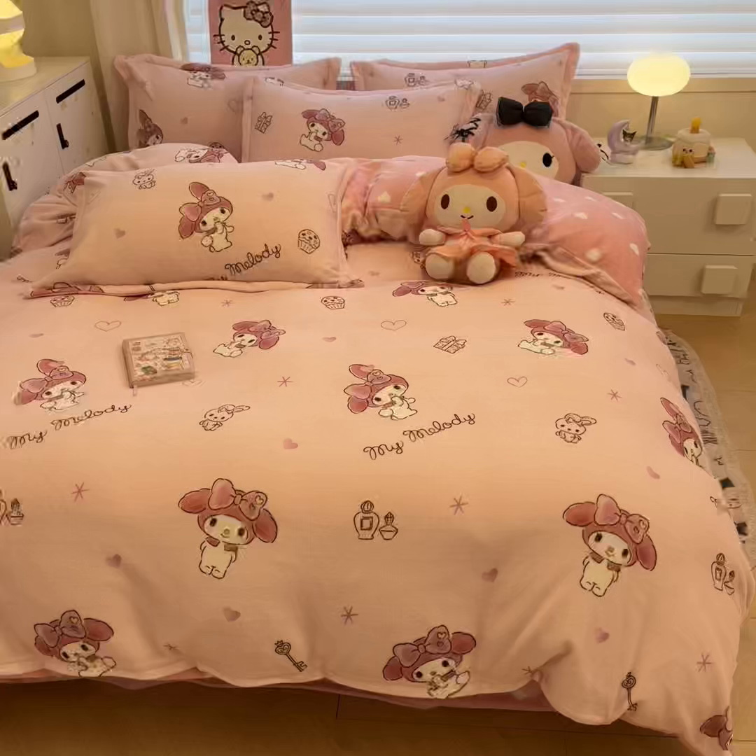91家纺网 家纺一手货源 找家纺 暮思家居 2025新款三丽鸥正版授权高克重200克加厚保暖卡通牛奶绒四件套 牛奶绒-兔妮美乐蒂