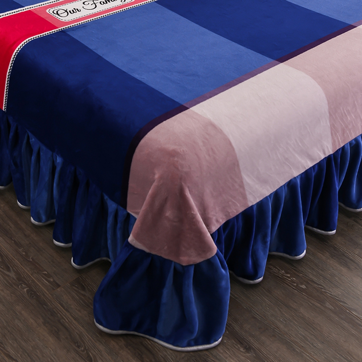 91家纺网 家纺一手货源 找家纺 梦宴 2025新款冬季牛奶绒加厚保暖床裙款法兰绒珊瑚绒四件套床上用品 雅阁