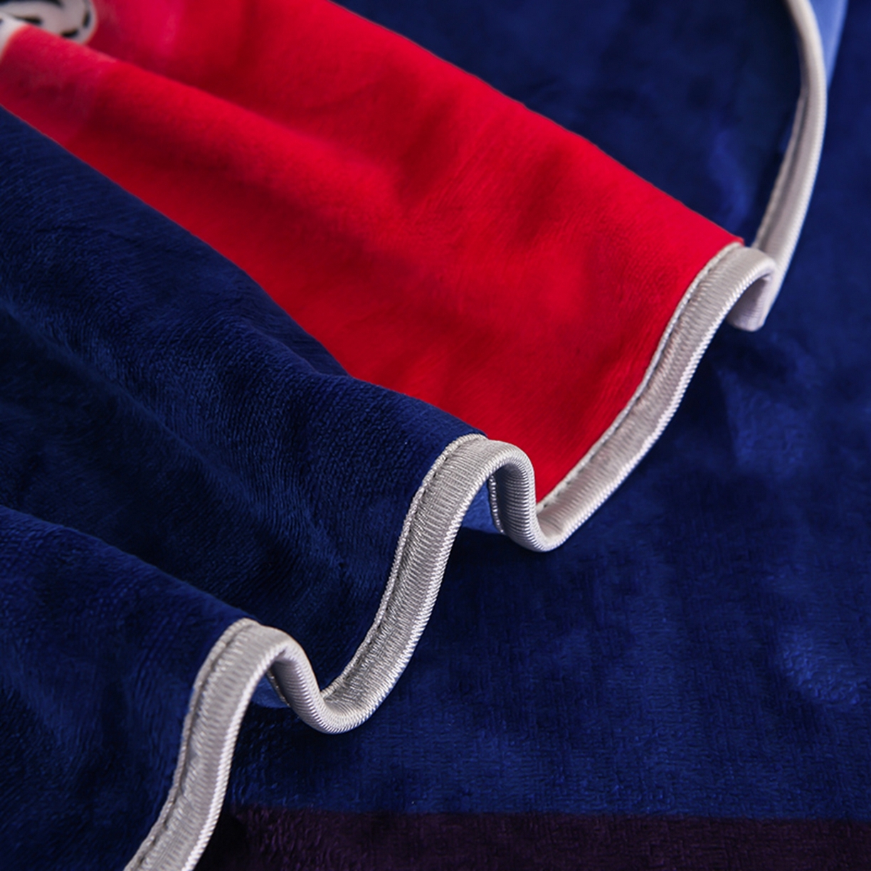 91家纺网 家纺一手货源 找家纺 梦宴 2025新款冬季牛奶绒加厚保暖床裙款法兰绒珊瑚绒四件套床上用品 雅阁