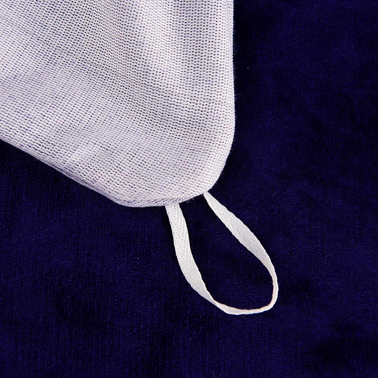 91家纺网 家纺一手货源 找家纺 梦宴 2025新款冬季牛奶绒加厚保暖床裙款法兰绒珊瑚绒四件套床上用品 一路有你