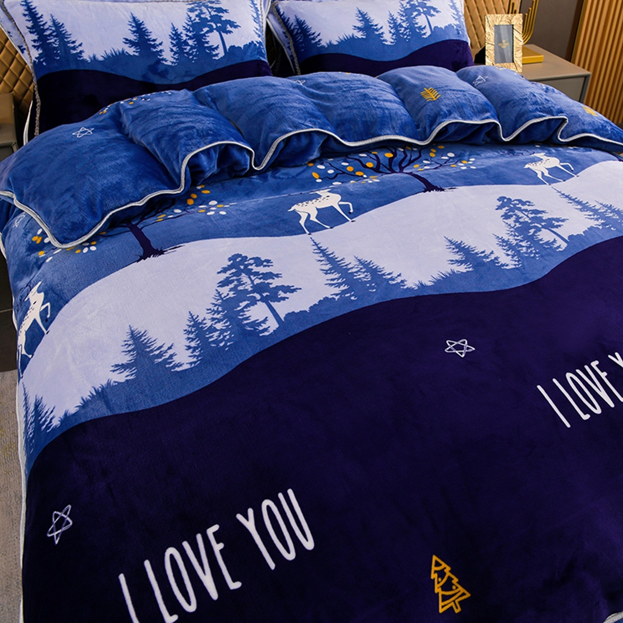 91家纺网 家纺一手货源 找家纺 梦宴 2025新款冬季牛奶绒加厚保暖床裙款法兰绒珊瑚绒四件套床上用品 一路有你