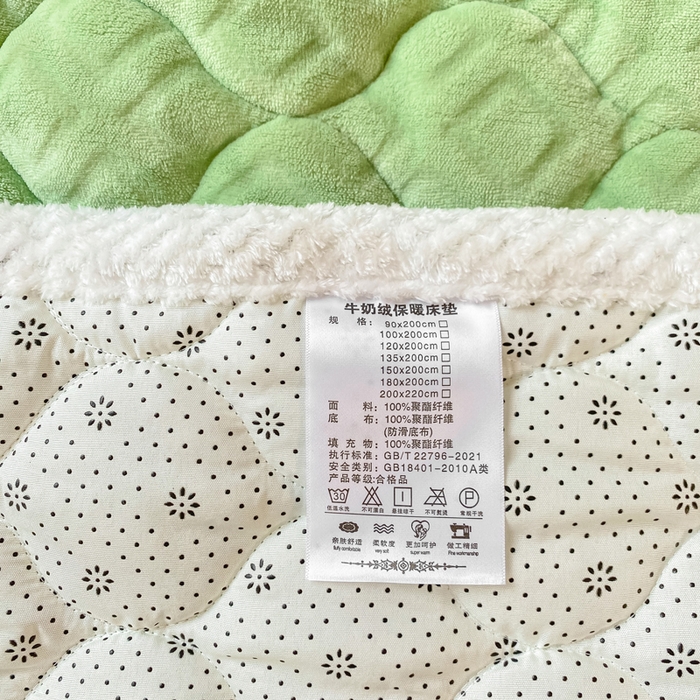 91家纺网 家纺一手货源 找家纺 正邦家纺 2025新款加厚全消光牛奶绒夹棉床褥高克重5D雕花牛奶绒单人床上下铺床护垫 苹果绿