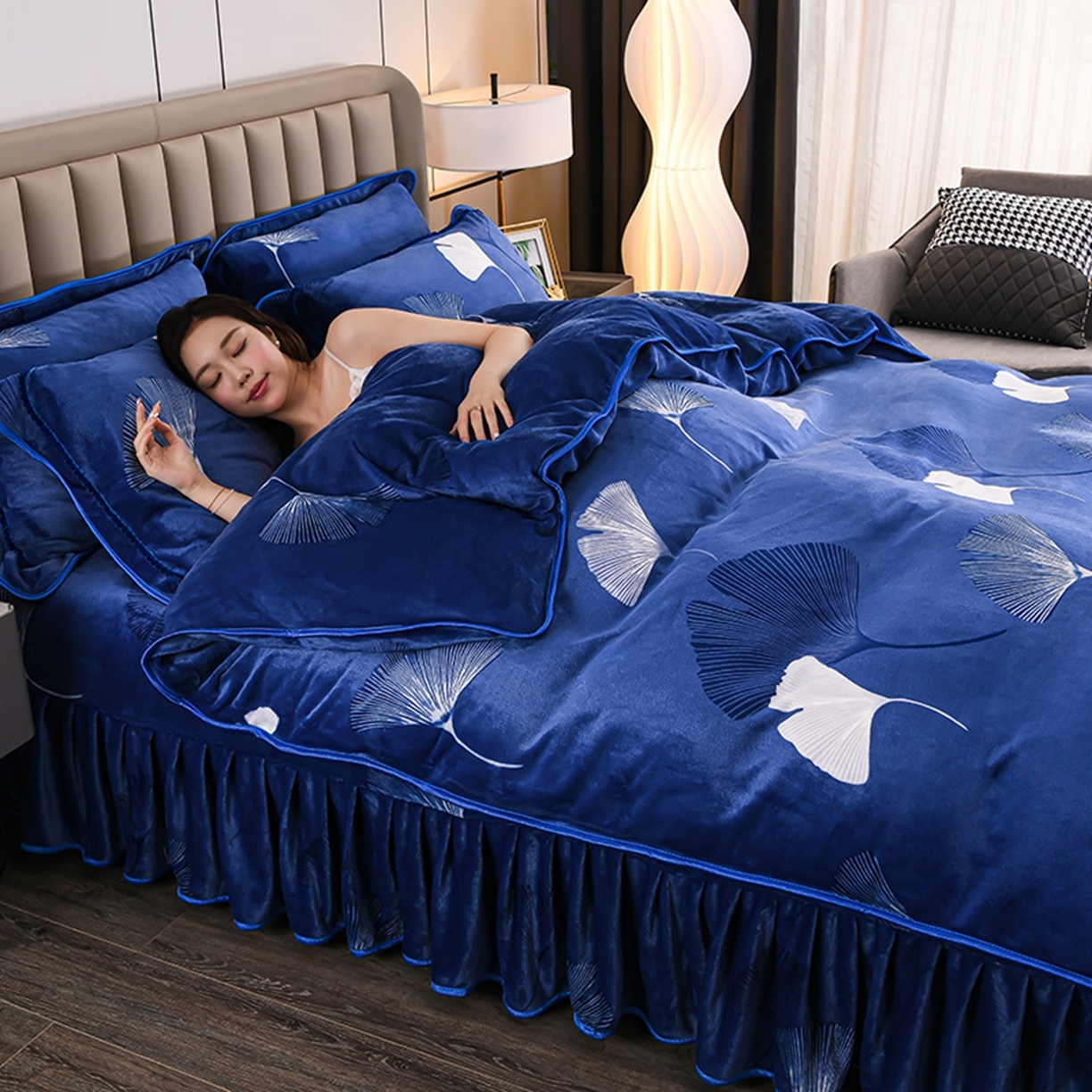 91家纺网 家纺一手货源 找家纺 梦宴 2025新款冬季牛奶绒加厚保暖床裙款法兰绒珊瑚绒四件套床上用品 一叶知秋