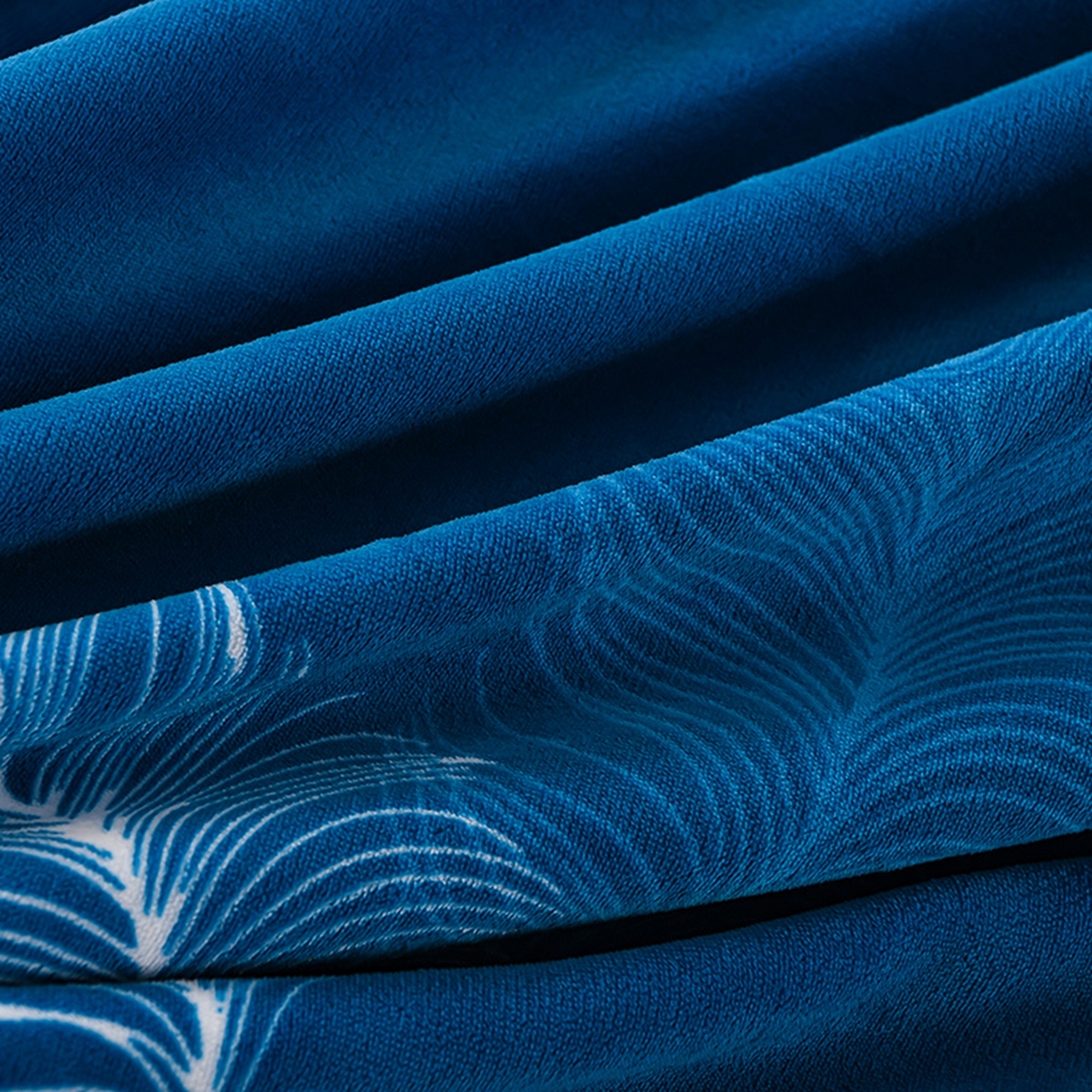 91家纺网 家纺一手货源 找家纺 梦宴 2025新款冬季牛奶绒加厚保暖床裙款法兰绒珊瑚绒四件套床上用品 羽梦