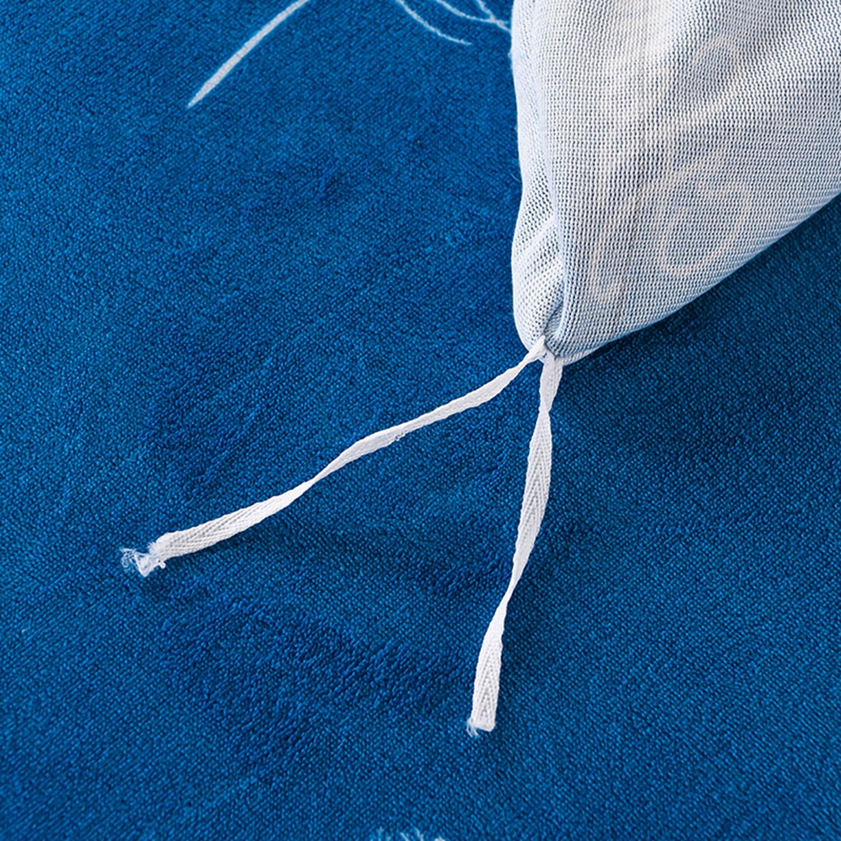 91家纺网 家纺一手货源 找家纺 梦宴 2025新款冬季牛奶绒加厚保暖床裙款法兰绒珊瑚绒四件套床上用品 羽梦