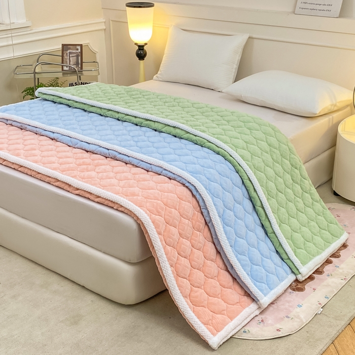 91家纺网 家纺一手货源 找家纺 正邦家纺 2025新款加厚全消光牛奶绒夹棉床褥高克重5D雕花牛奶绒单人床上下铺床护垫 组合