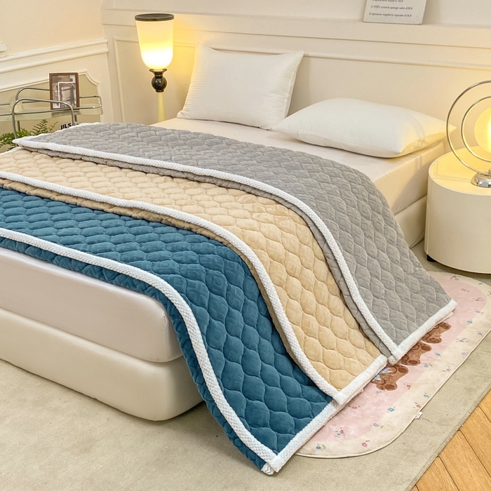 91家纺网 家纺一手货源 找家纺 正邦家纺 2025新款加厚全消光牛奶绒夹棉床褥高克重5D雕花牛奶绒单人床上下铺床护垫 组合