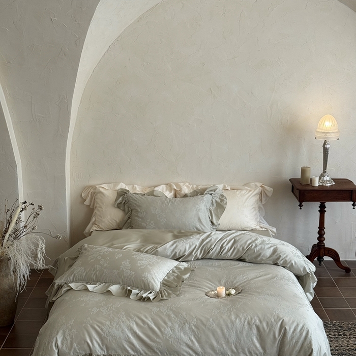 MIU缪家居 2025新款100支全棉厚织提花四件套-花瓣雨-花园秘境 仙踪绿