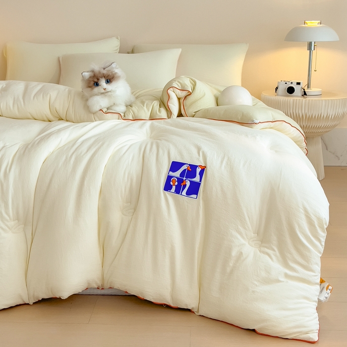 91家纺网 家纺一手货源 找家纺 （总）米菲 2025新款A类云朵棉被芯冬被被芯-小清新