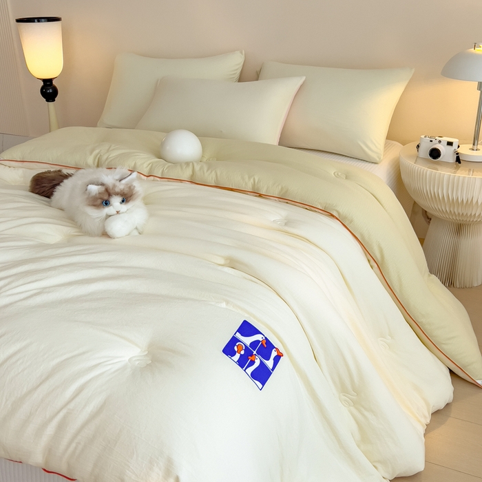 91家纺网 家纺一手货源 找家纺 （总）米菲 2025新款A类云朵棉被芯冬被被芯-小清新