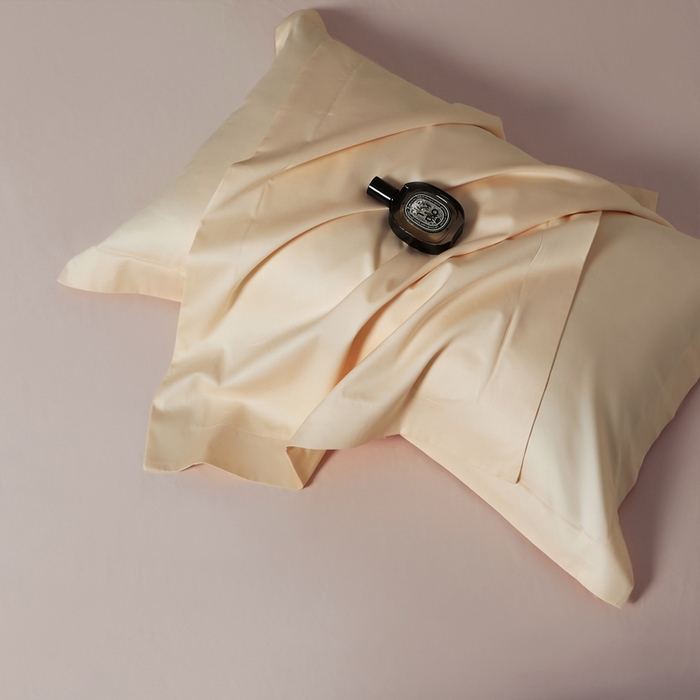 91家纺网 家纺一手货源 找家纺 柔觉家纺 2025新款100支长绒棉A类纯色双拼素色全棉四件套 香草色-浅粉