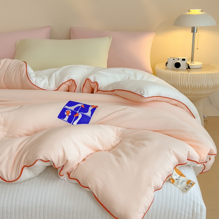 91家纺网 家纺一手货源 找家纺 米菲 2025新款A类云朵棉被芯冬被被芯-小清新 小新控-樱花粉