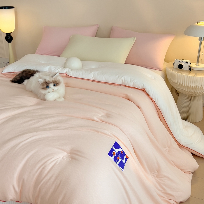 91家纺网 家纺一手货源 找家纺 米菲 2025新款A类云朵棉被芯冬被被芯-小清新 小新控-樱花粉