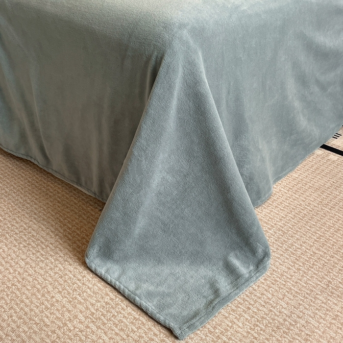 91家纺网 家纺一手货源 找家纺 金牛座家纺 2025新款加厚牛奶绒重工刺绣贴布绣四件套-蝶恋花 蝶恋花-浅灰