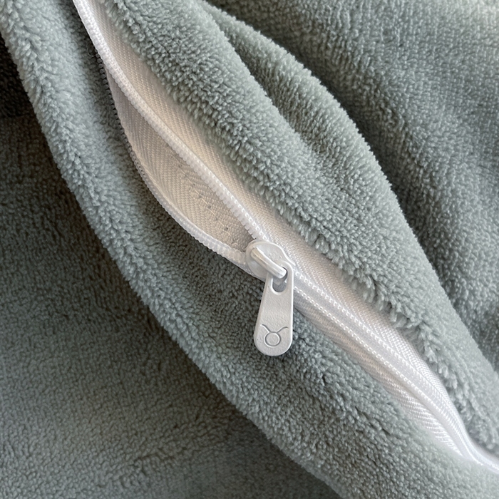 91家纺网 家纺一手货源 找家纺 金牛座家纺 2025新款加厚牛奶绒重工刺绣贴布绣四件套-蝶恋花 蝶恋花-浅灰