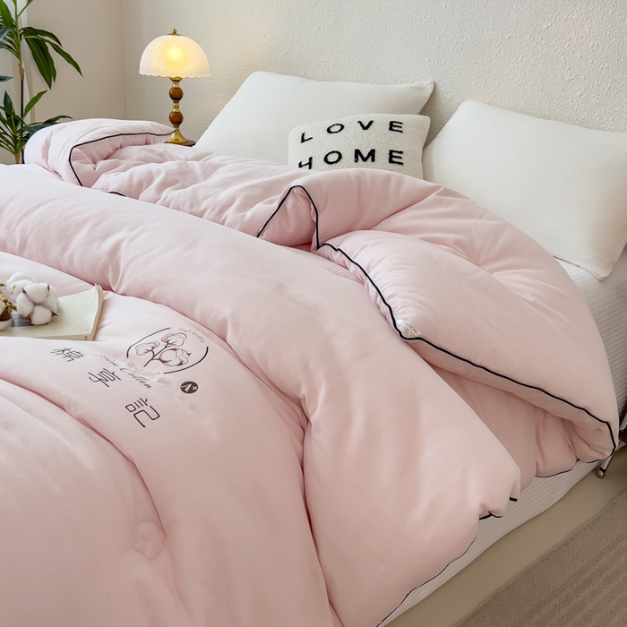 91家纺网 家纺一手货源 找家纺 米菲 2025新款A类水洗棉新疆棉花被被芯-栀夏 栀夏-豆蔻粉