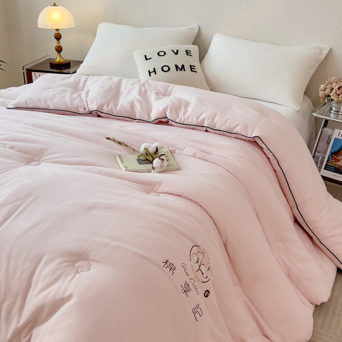 91家纺网 家纺一手货源 找家纺 米菲 2025新款A类水洗棉新疆棉花被被芯-栀夏 栀夏-豆蔻粉