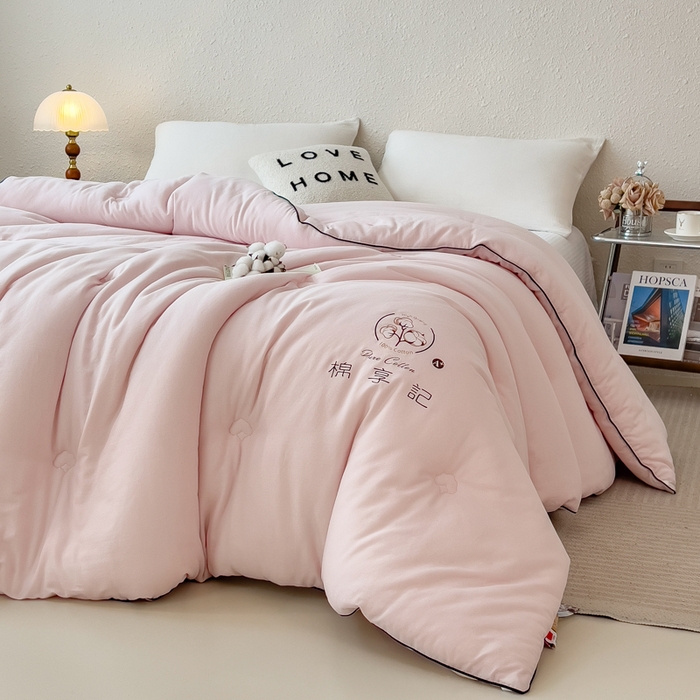 91家纺网 家纺一手货源 找家纺 米菲 2025新款A类水洗棉新疆棉花被被芯-栀夏 栀夏-豆蔻粉