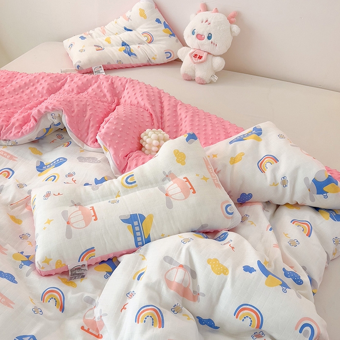 91家纺网 家纺一手货源 找家纺 十九色 2025新款婴幼儿安抚豆豆被全棉华夫格豆豆被一体款+可拆款（可机洗） 可拆款 -飞行日记