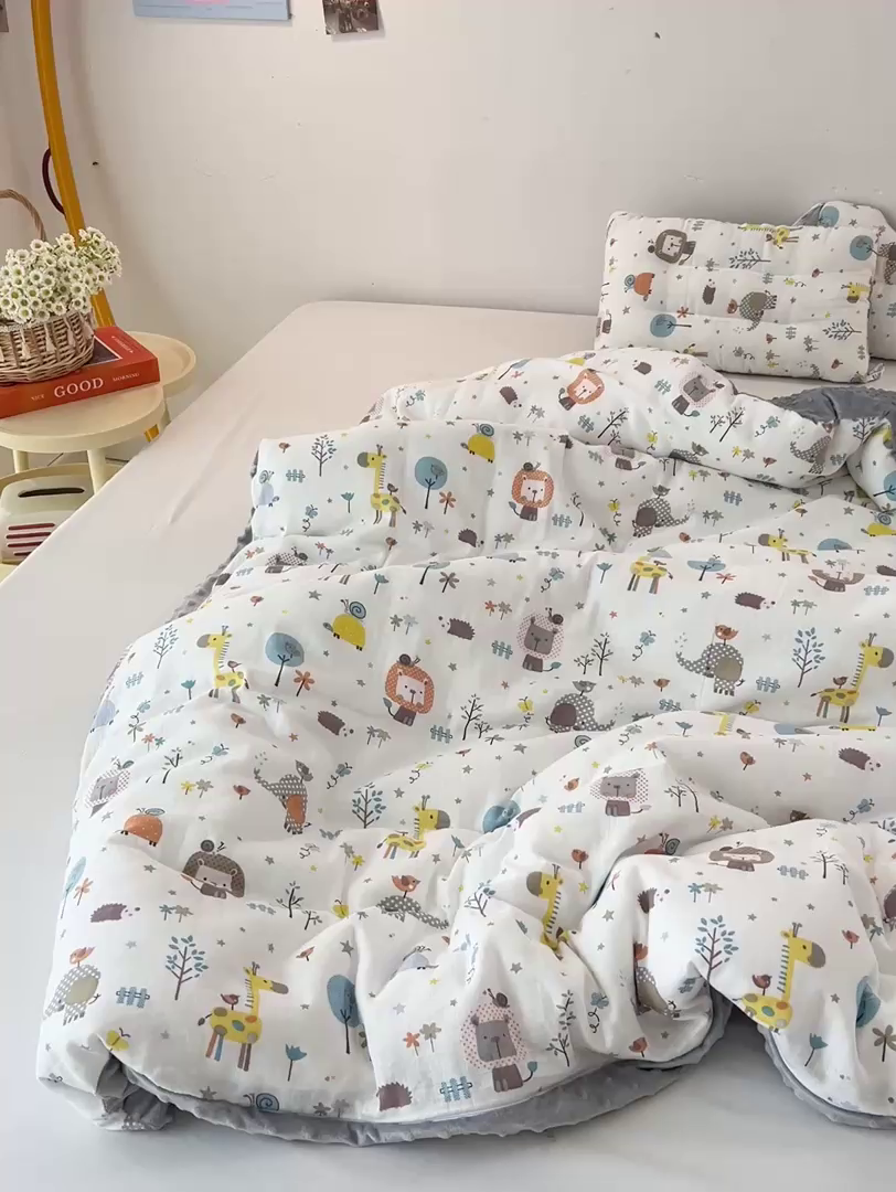 91家纺网 家纺一手货源 找家纺 十九色 2025新款婴幼儿安抚豆豆被全棉华夫格豆豆被一体款+可拆款（可机洗） 可拆款-长颈鹿