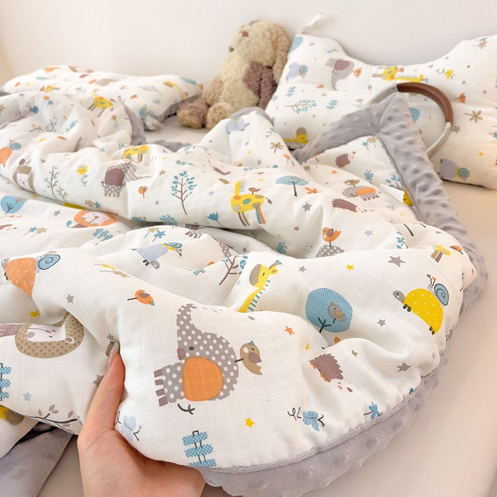 91家纺网 家纺一手货源 找家纺 十九色 2025新款婴幼儿安抚豆豆被全棉华夫格豆豆被一体款+可拆款（可机洗） 一体款-长颈鹿