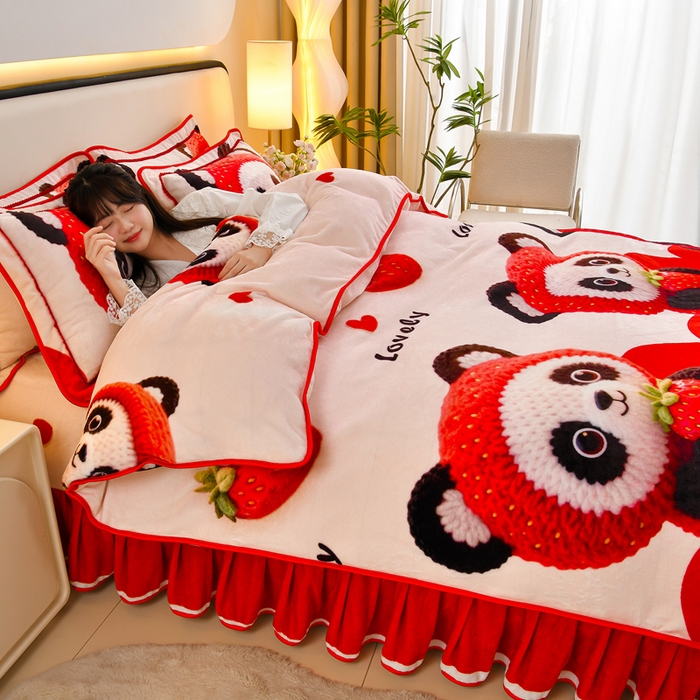 91家纺网 家纺一手货源 找家纺 羽梦2025新款8.5斤牛奶法莱绒金貂法兰绒四件套直播爆款 草莓熊