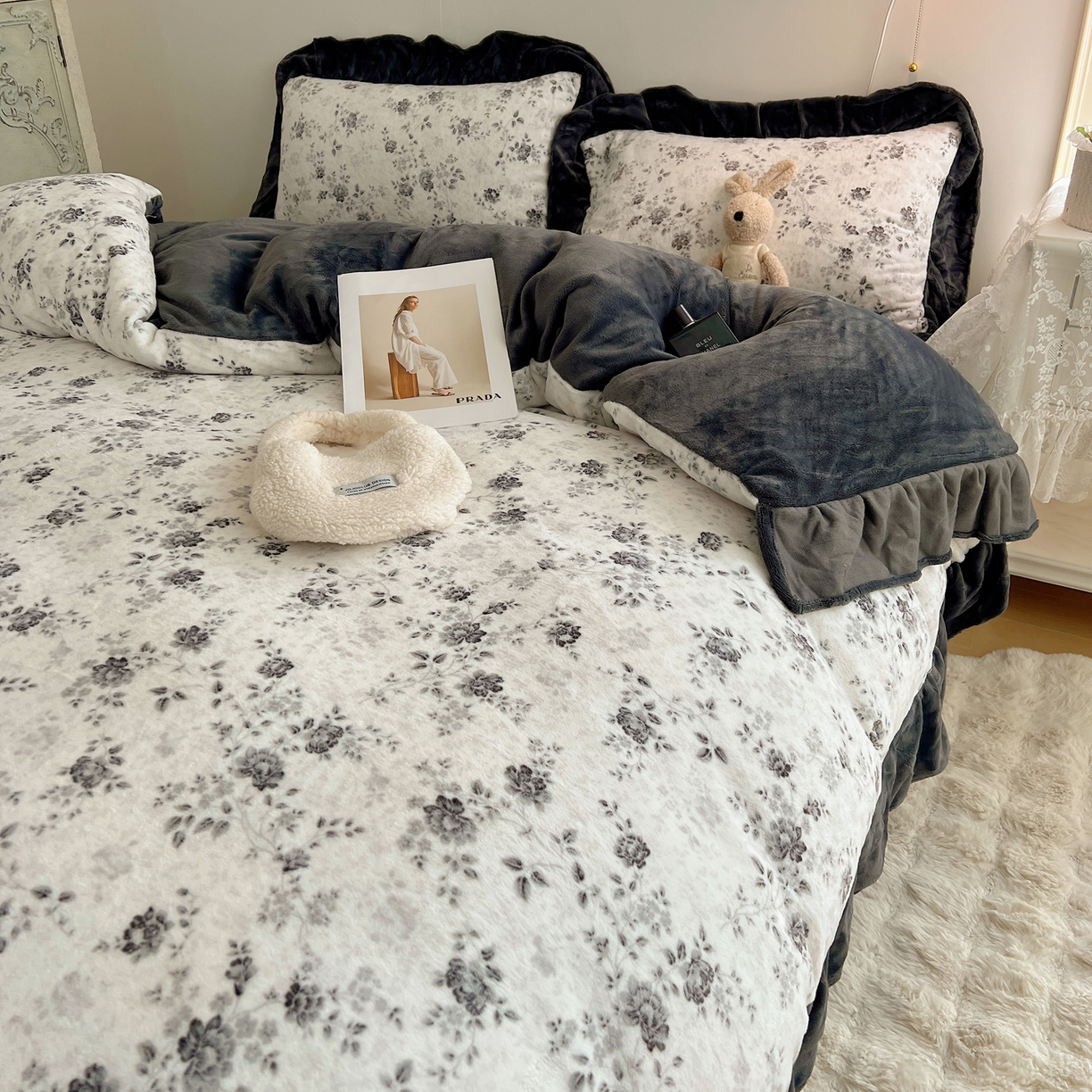 91家纺网 家纺一手货源 找家纺 桃喜 2025新款牛奶绒碎花花边系列四件套【会员-5】 赫本