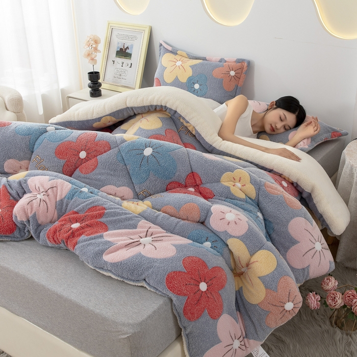 91家纺网 家纺一手货源 找家纺 八方汇（一户被芯生活馆） 2025新款雪花绒羊羔绒加厚冬被子被芯 妙笔生花