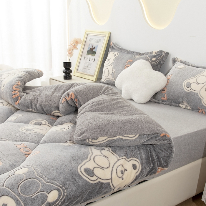 91家纺网 家纺一手货源 找家纺 八方汇（一户被芯生活馆） 2025新款雪花绒羊羔绒加厚冬被子被芯 幸运熊