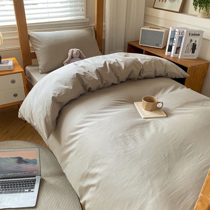 91家纺网 家纺一手货源 找家纺 八方汇（一户被芯生活馆） 2025新款A类全棉色织无印风水洗棉色织学生三件套 咖啡色