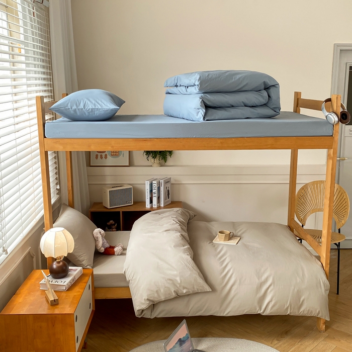 91家纺网 家纺一手货源 找家纺 八方汇（一户被芯生活馆） 2025新款A类全棉色织无印风水洗棉色织学生三件套 咖啡色