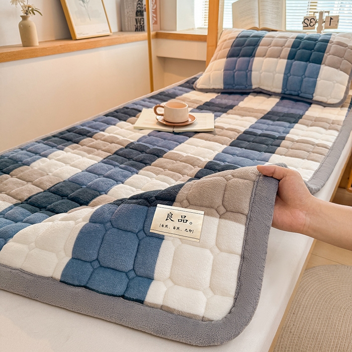 91家纺网 家纺一手货源 找家纺 （总）喜居 【加厚200g夹棉】2025新款无印风良品牛奶绒床垫床褥子