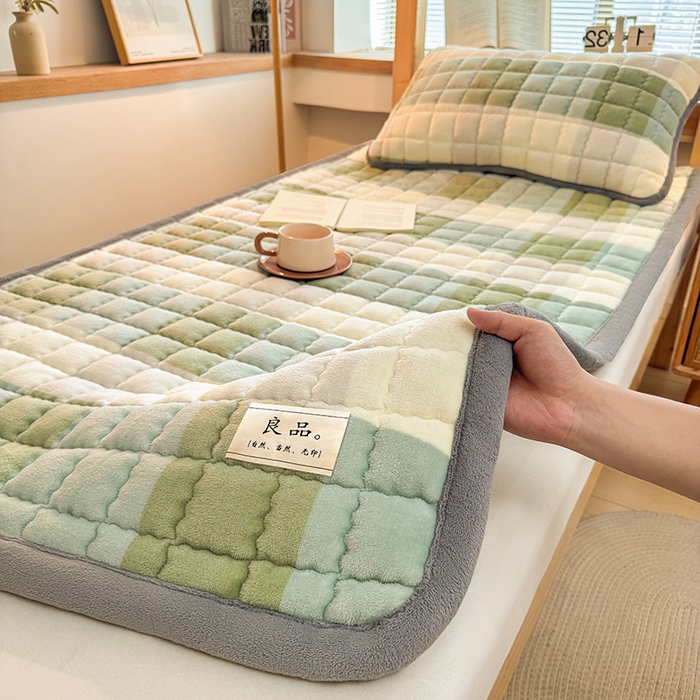 91家纺网 家纺一手货源 找家纺 （总）喜居 【加厚200g夹棉】2025新款无印风良品牛奶绒床垫床褥子