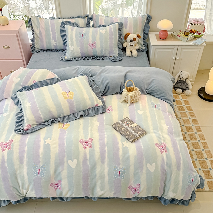 91家纺网 家纺一手货源 找家纺 归属 2025新款韩版花边牛奶绒四件套 渐变蝴蝶