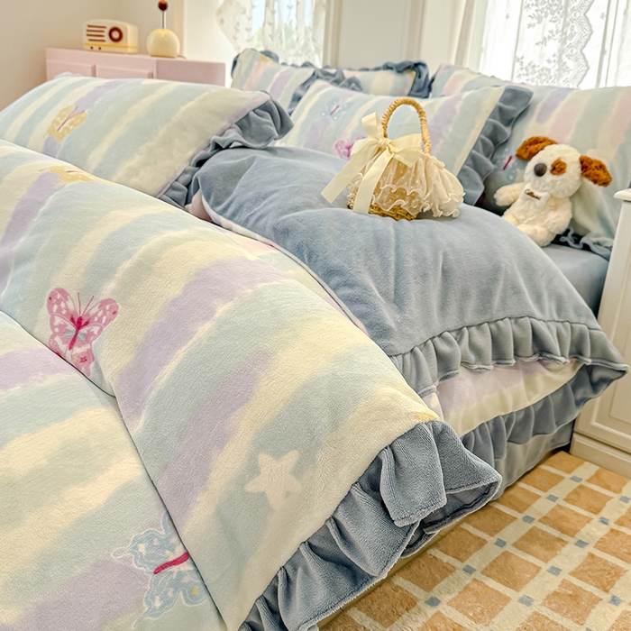 91家纺网 家纺一手货源 找家纺 归属 2025新款韩版花边牛奶绒四件套 渐变蝴蝶