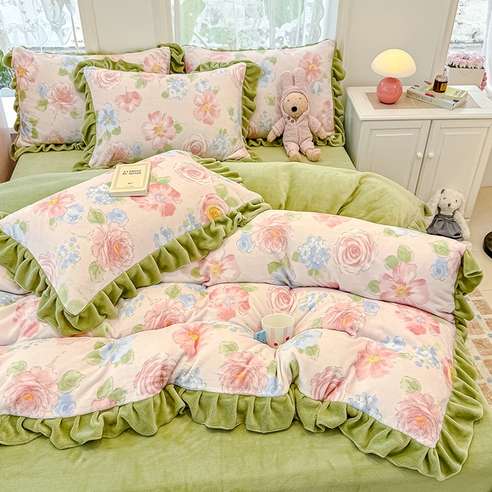 归属 2025新款韩版花边牛奶绒四件套 蓝海玫瑰