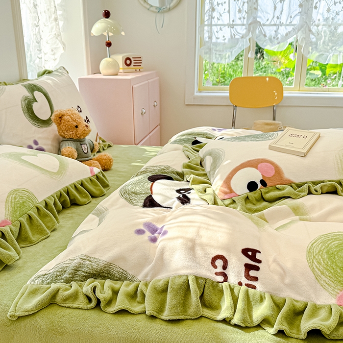 91家纺网 家纺一手货源 找家纺 归属 2025新款韩版花边牛奶绒四件套 洛可可熊