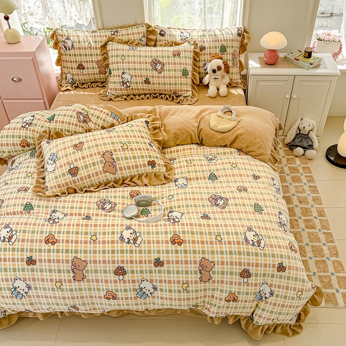 91家纺网 家纺一手货源 找家纺 归属 2025新款韩版花边牛奶绒四件套 萌宠聚会