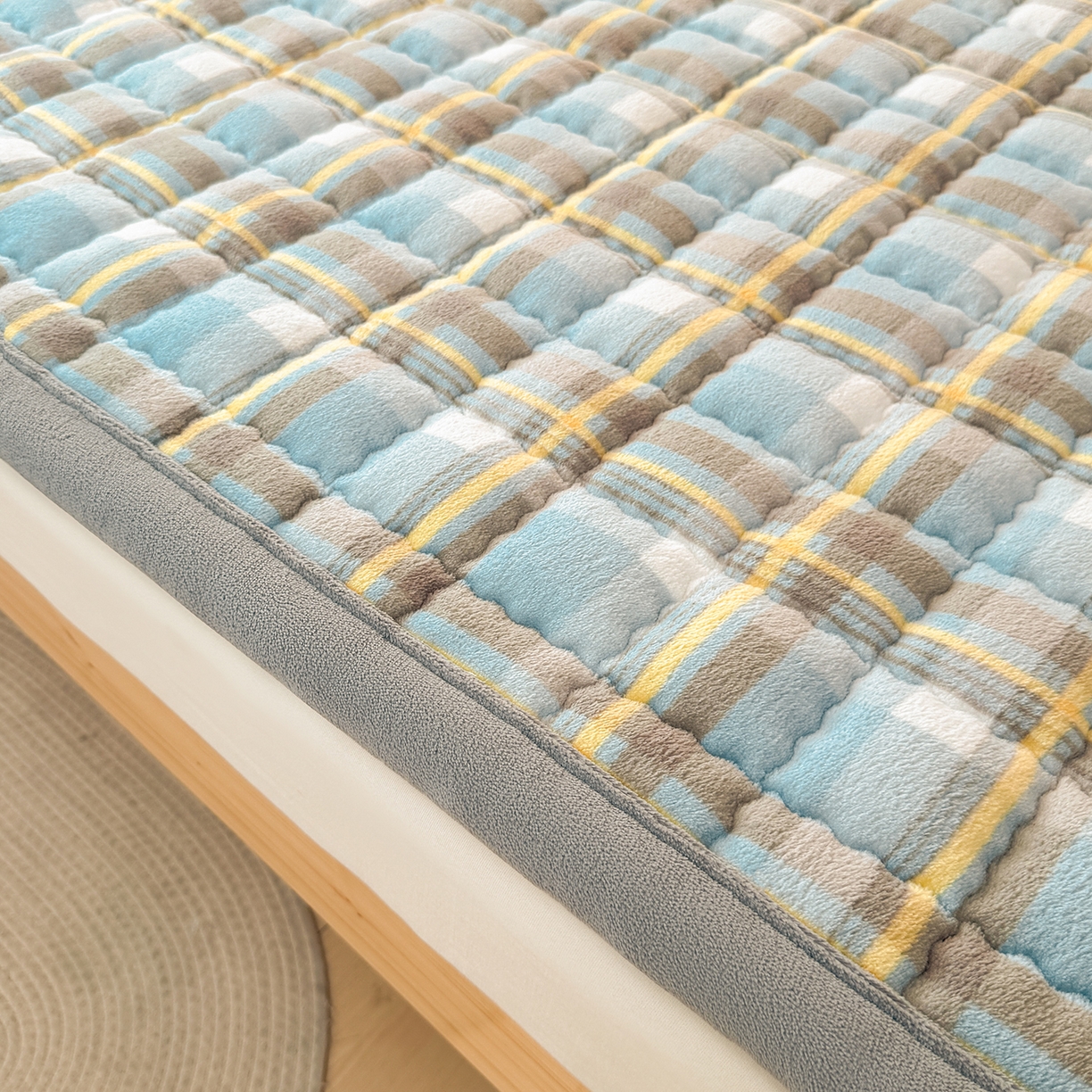 91家纺网 家纺一手货源 找家纺 （总）喜居 【加厚200g夹棉】2025新款无印风良品牛奶绒床垫床褥子