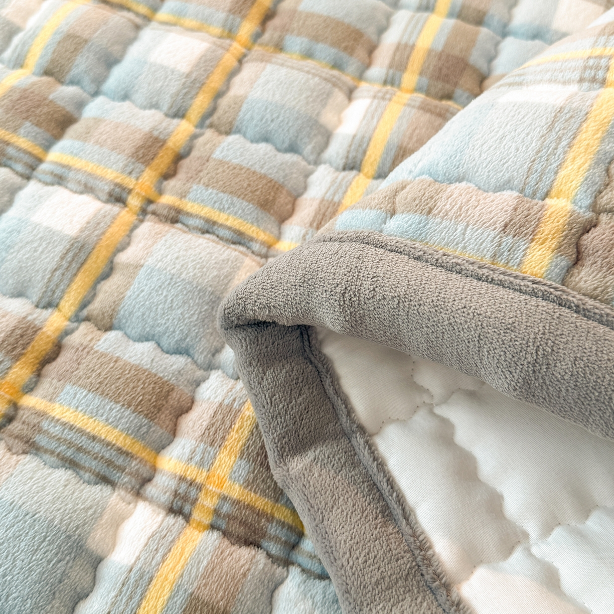 91家纺网 家纺一手货源 找家纺 （总）喜居 【加厚200g夹棉】2025新款无印风良品牛奶绒床垫床褥子