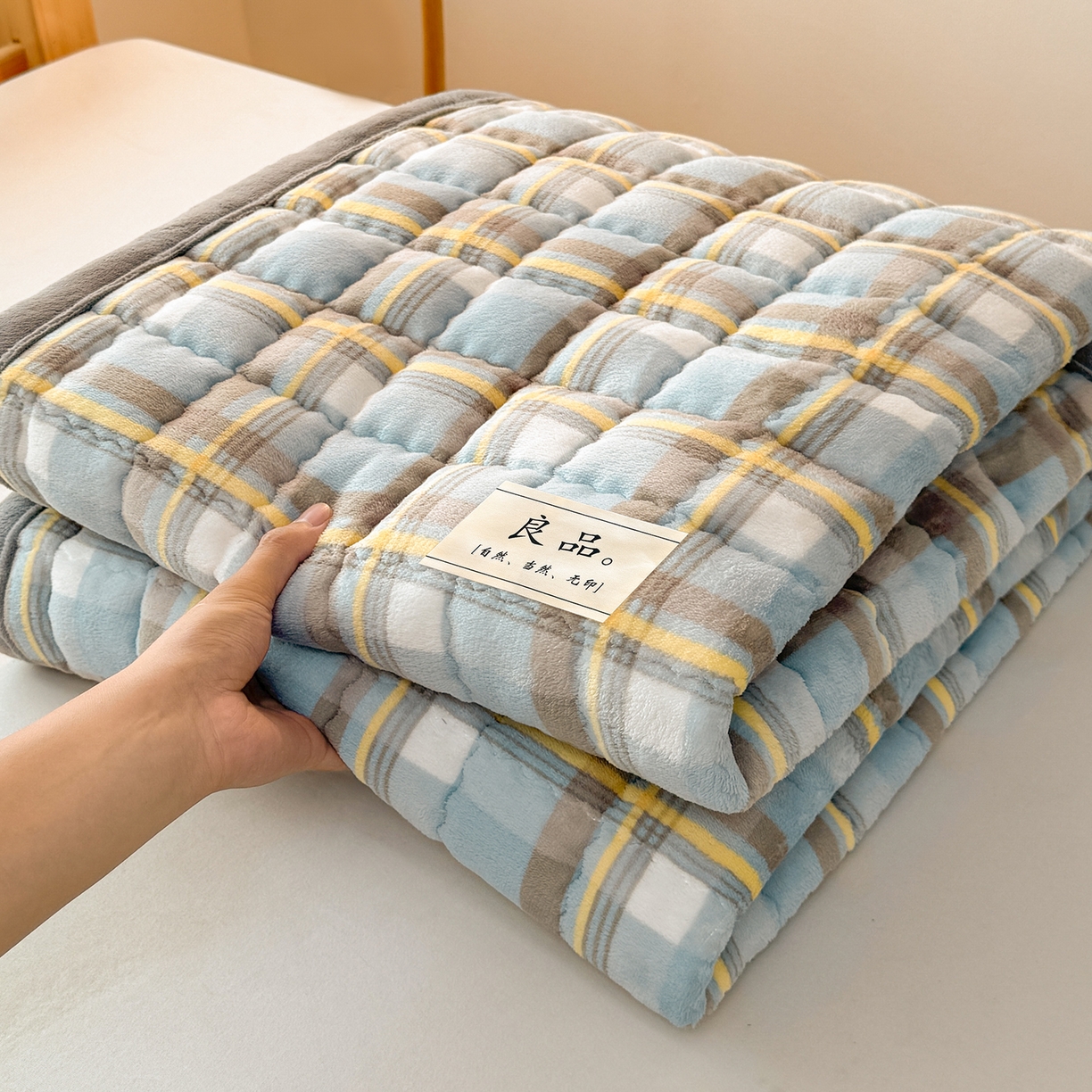 91家纺网 家纺一手货源 找家纺 （总）喜居 【加厚200g夹棉】2025新款无印风良品牛奶绒床垫床褥子